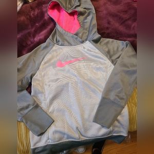 Girls Nike Hoddie